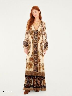 NWT Sand Majestic Garden Ruffled Maxi Dress Size Small